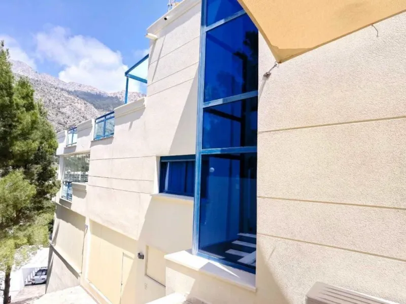🏡 Vive en Altea Hills — uno de los lugares más prestigiosos y seguros de la Costa Blanca.