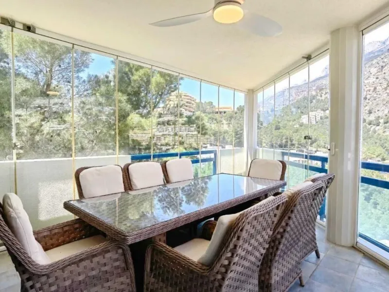 🏡 Vive en Altea Hills — uno de los lugares más prestigiosos y seguros de la Costa Blanca.
