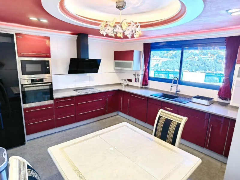 🏡 Vive en Altea Hills — uno de los lugares más prestigiosos y seguros de la Costa Blanca.