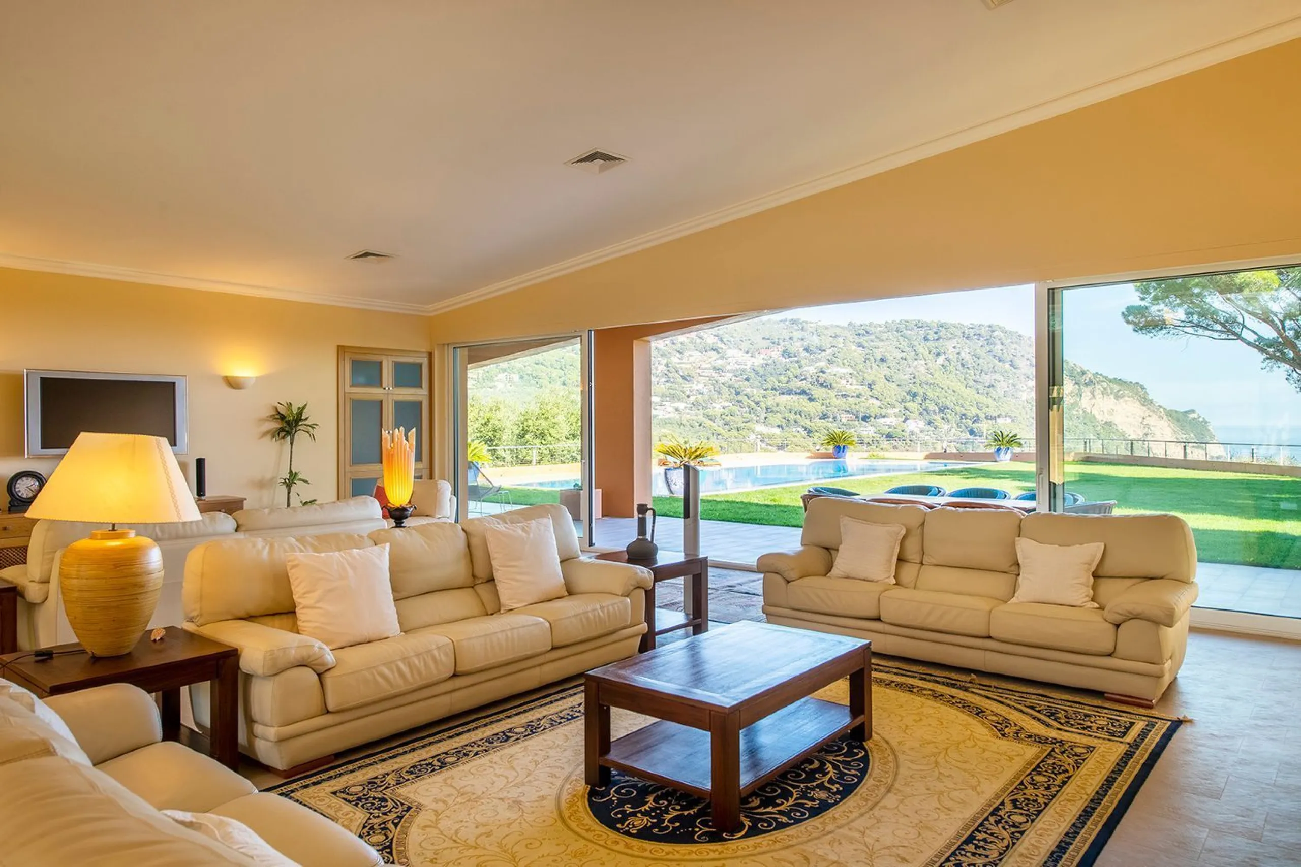 Mediterranean Villa with Pool and Sea Views – Aiguablava / Begur