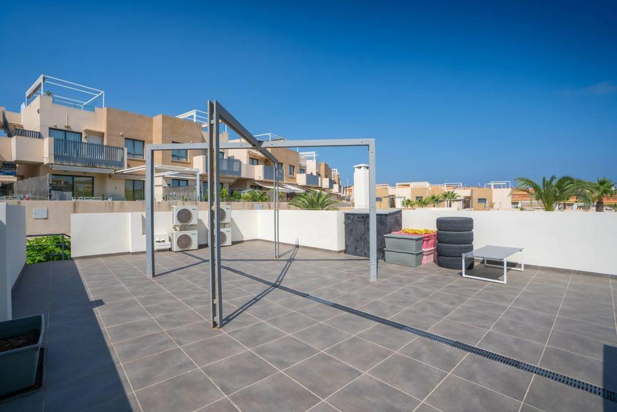 Villa Reformada en La Zenia, Orihuela Costa - Oportunidad Única