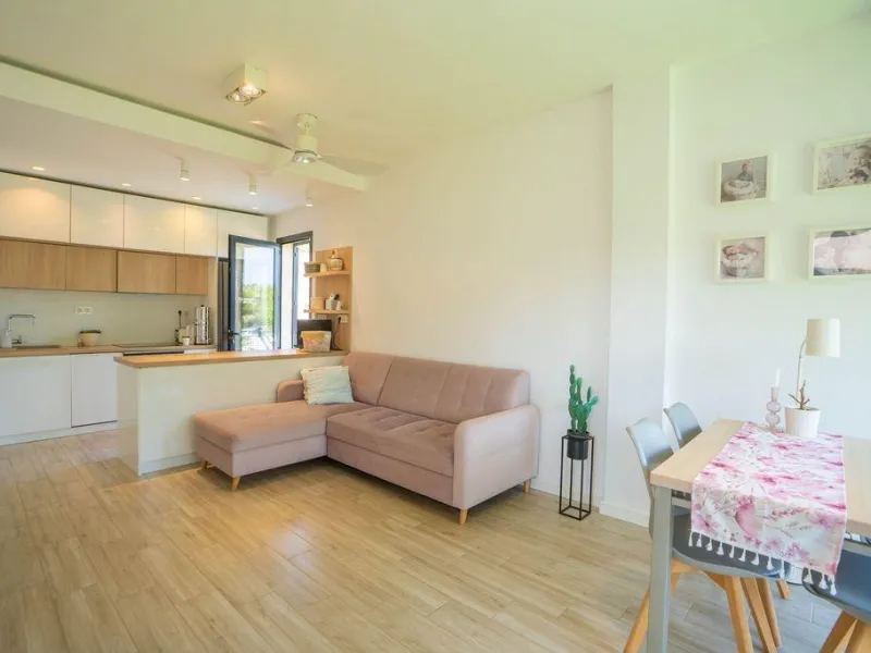 Villa Reformada en La Zenia, Orihuela Costa - Oportunidad Única