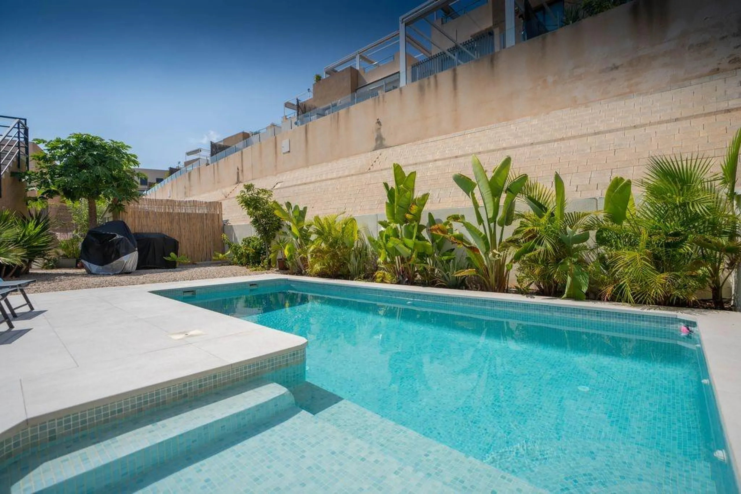 Villa Reformada en La Zenia, Orihuela Costa - Oportunidad Única