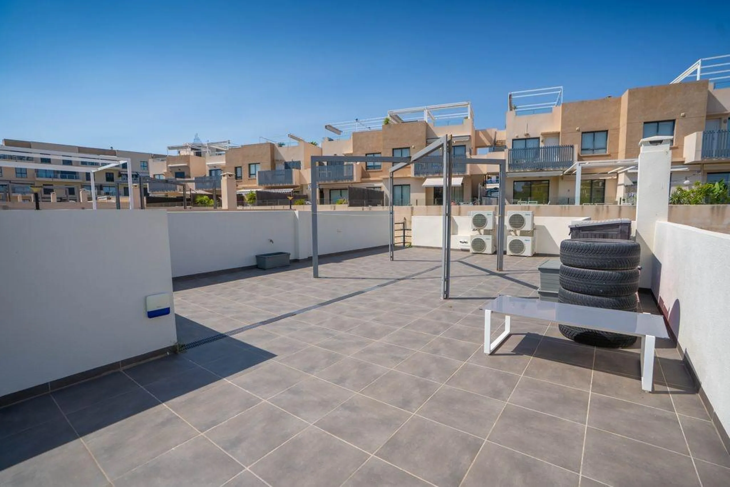 Villa Reformada en La Zenia, Orihuela Costa - Oportunidad Única
