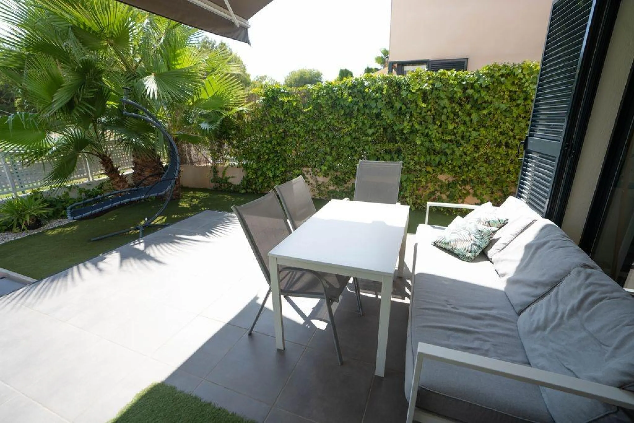 Villa Reformada en La Zenia, Orihuela Costa - Oportunidad Única