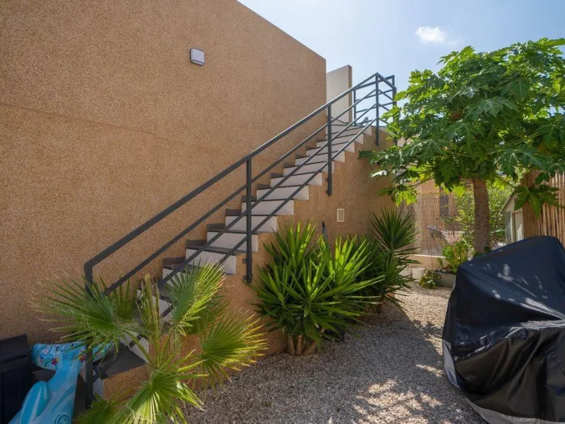 Villa Reformada en La Zenia, Orihuela Costa - Oportunidad Única