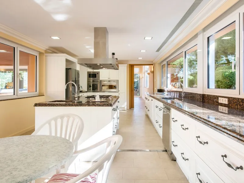 Mediterranean Villa with Pool and Sea Views – Aiguablava / Begur