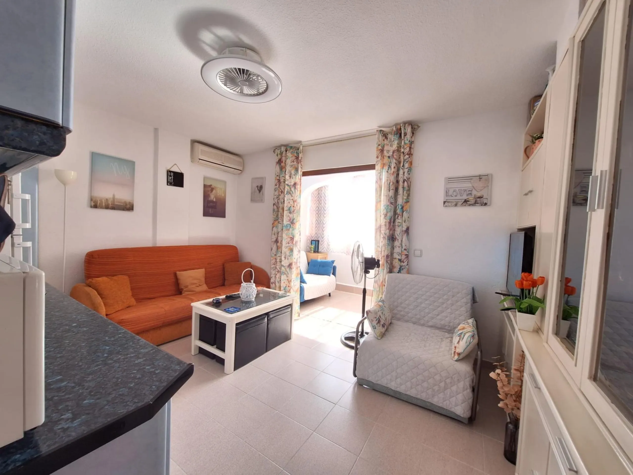 Cozy Apartment in Nueva Torrevieja - Ideal for Moving In
