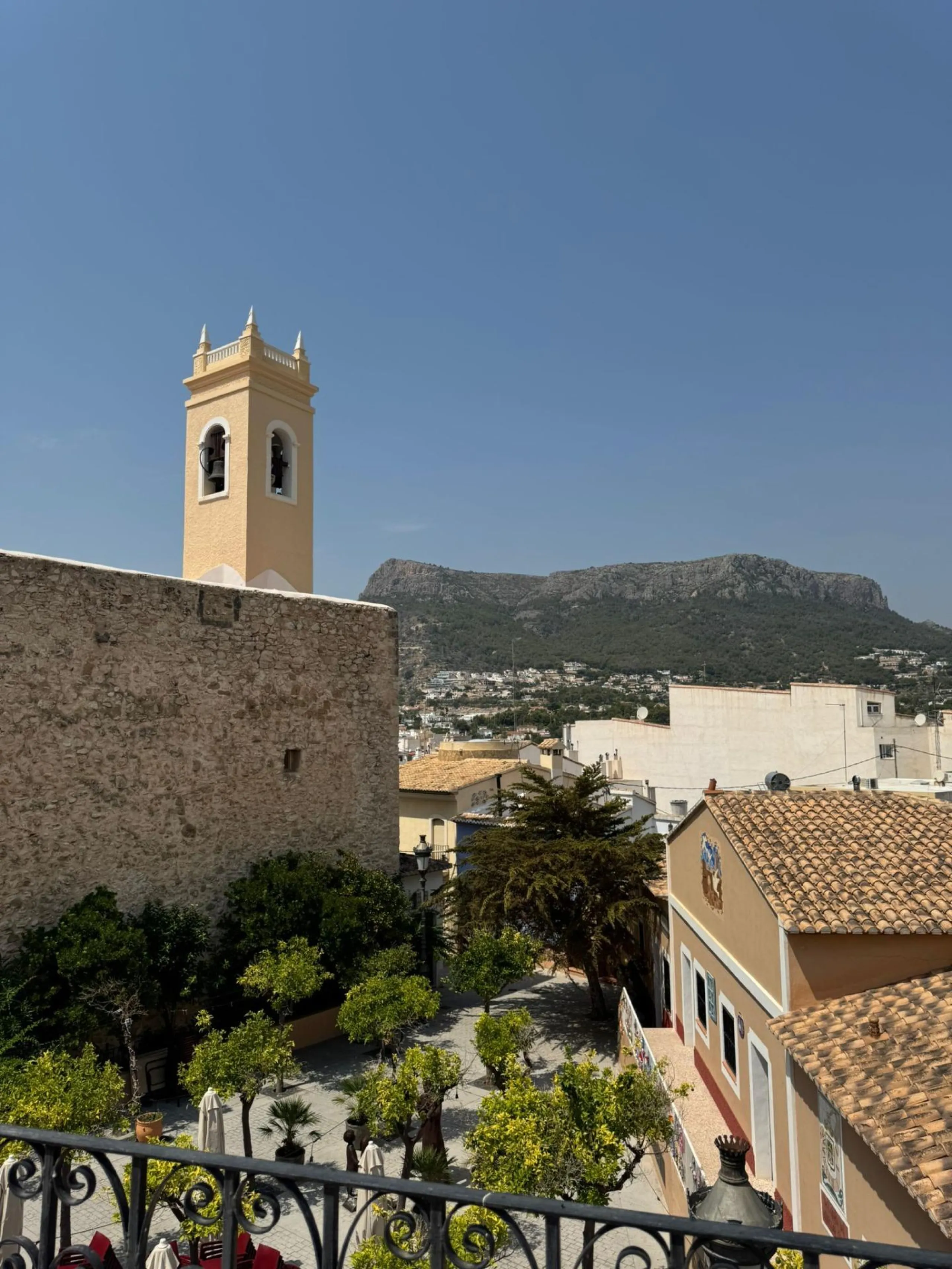Magnificent Historic House in the Heart of Calpe — Ideal Investment and Home with Soul