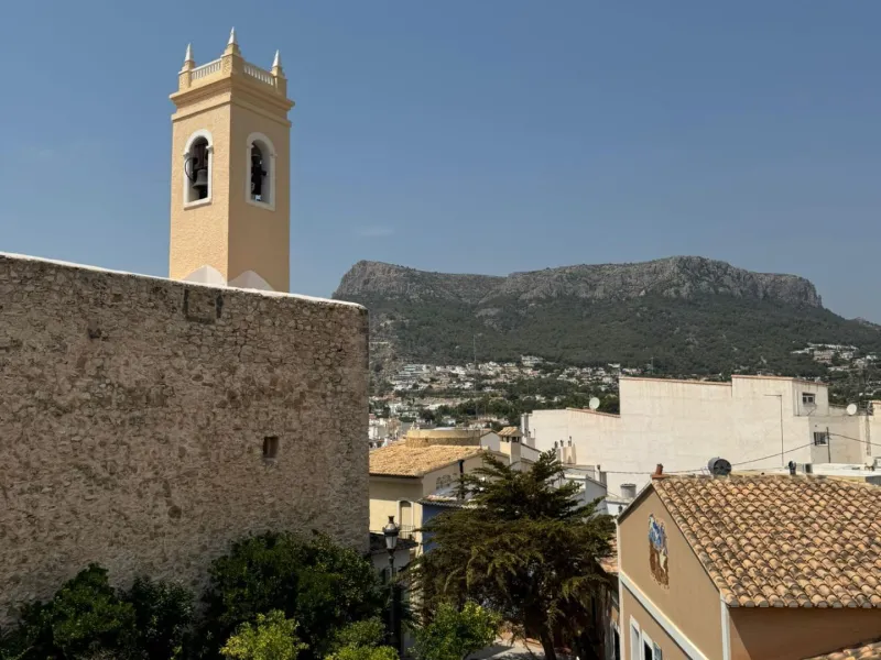 Magnificent Historic House in the Heart of Calpe — Ideal Investment and Home with Soul