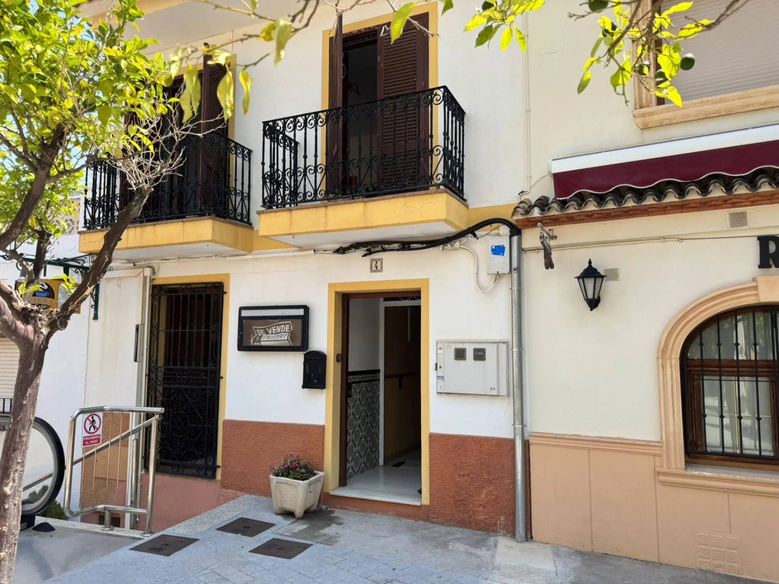 Magnificent Historic House in the Heart of Calpe — Ideal Investment and Home with Soul
