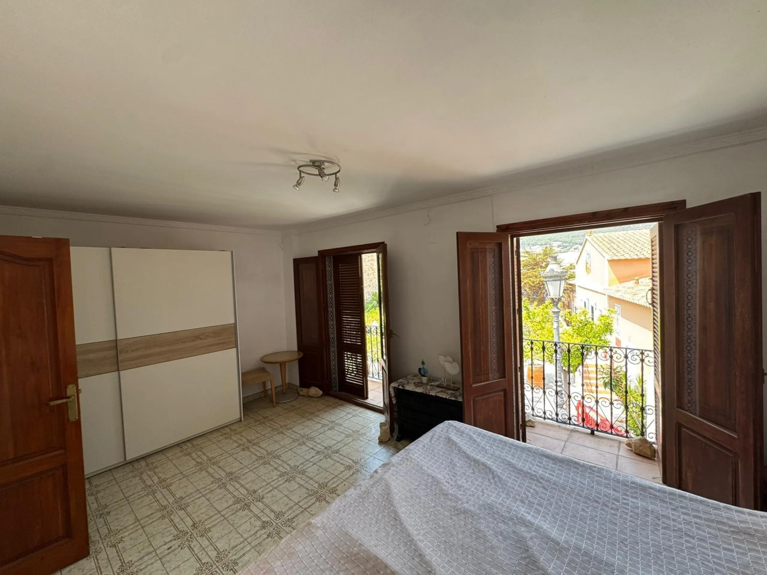 Magnificent Historic House in the Heart of Calpe — Ideal Investment and Home with Soul
