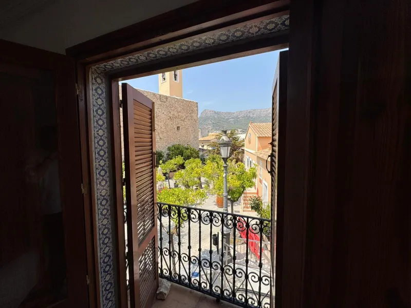 Magnificent Historic House in the Heart of Calpe — Ideal Investment and Home with Soul