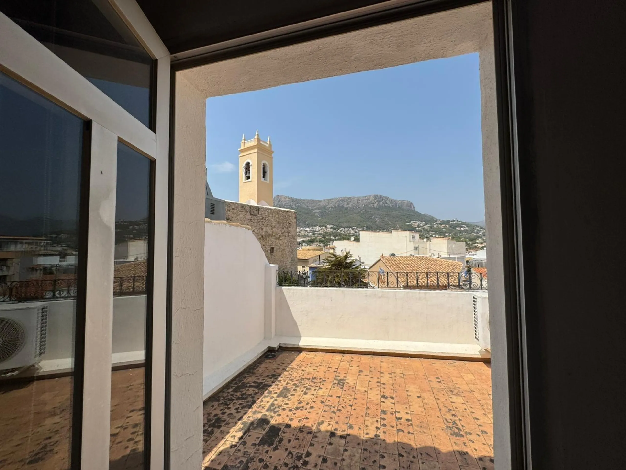 Magnificent Historic House in the Heart of Calpe — Ideal Investment and Home with Soul
