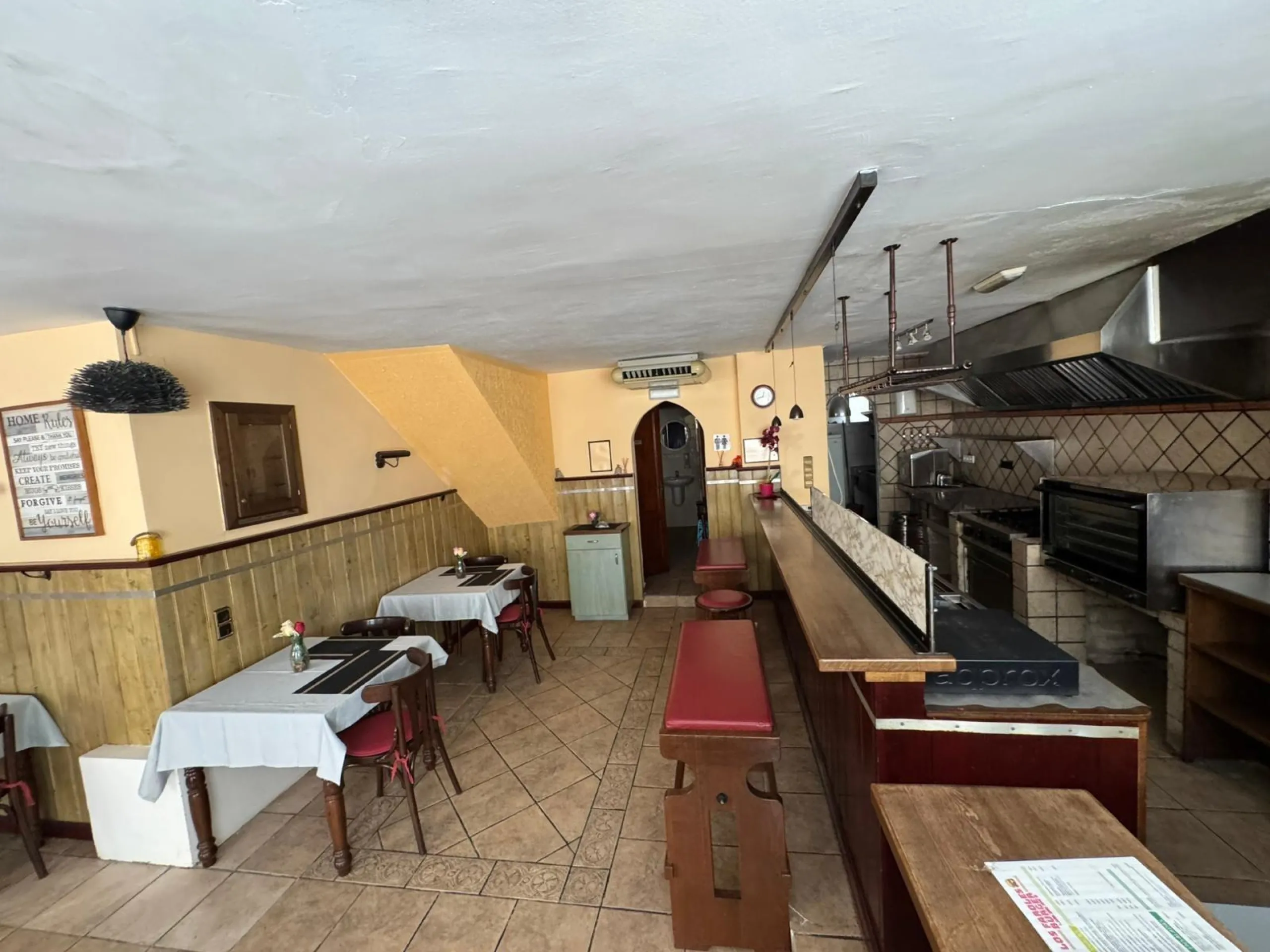 Magnificent Historic House in the Heart of Calpe — Ideal Investment and Home with Soul