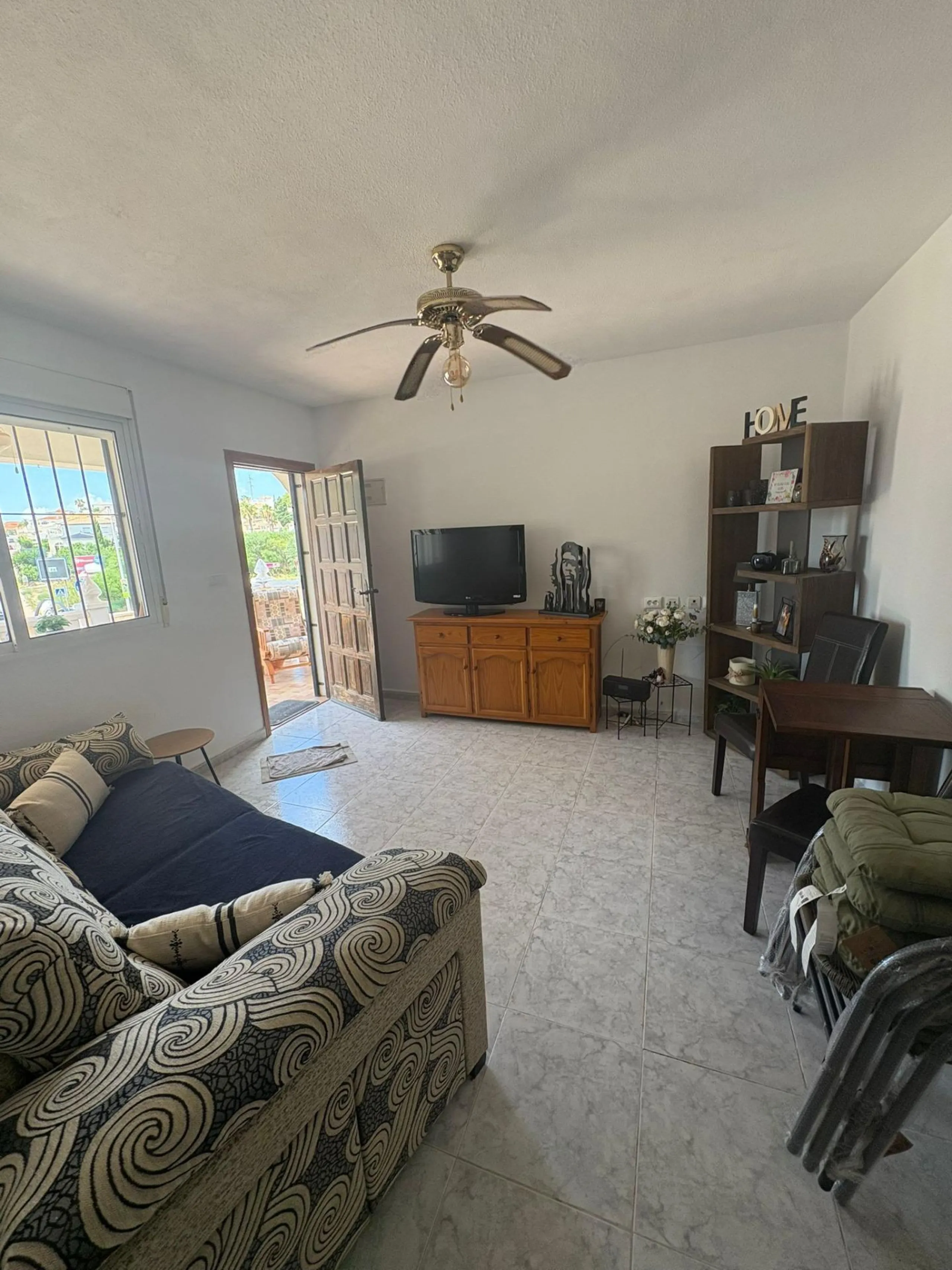 Charming Bungalow in Villamartin Golf Course, San Miguel de Salinas