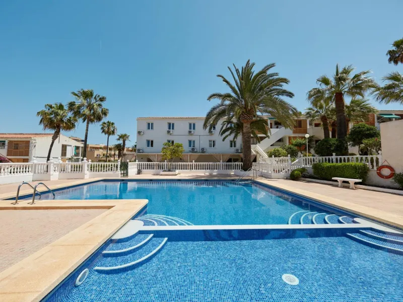 Magnífico Hotel Reformado en Cabo Huertas: IDEAL PARA INVERSORES