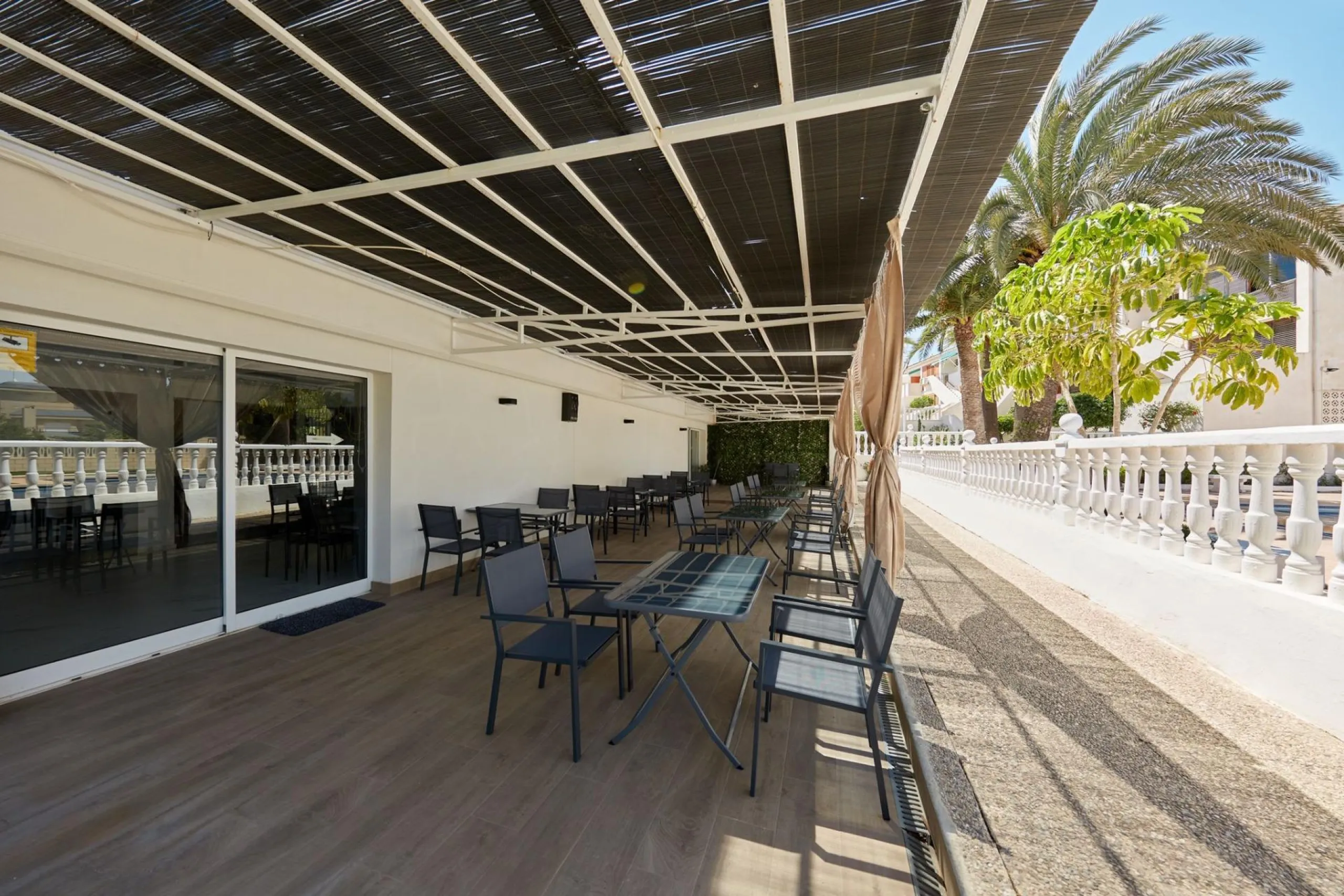 Magnífico Hotel Reformado en Cabo Huertas: IDEAL PARA INVERSORES