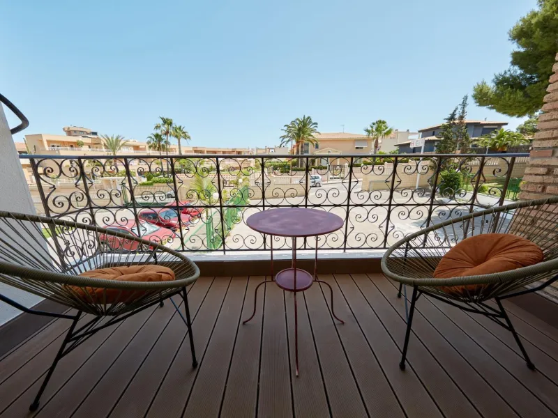 Magnífico Hotel Reformado en Cabo Huertas: IDEAL PARA INVERSORES