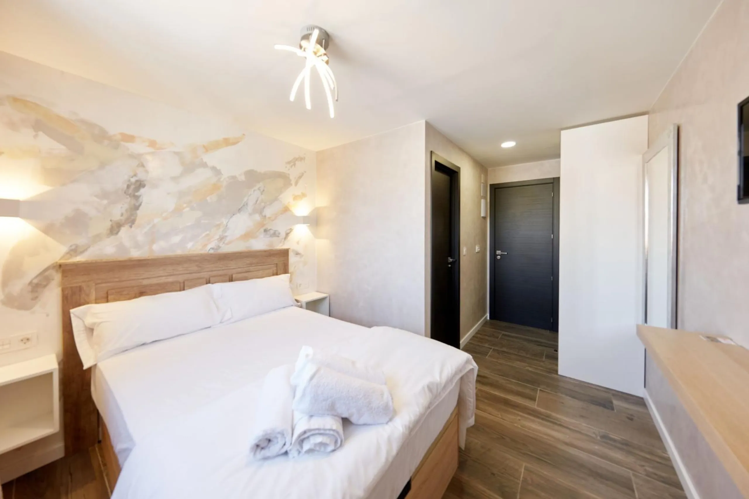 Magnífico Hotel Reformado en Cabo Huertas: IDEAL PARA INVERSORES