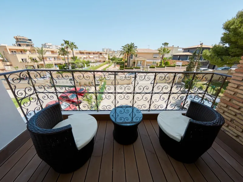 Magnífico Hotel Reformado en Cabo Huertas: IDEAL PARA INVERSORES