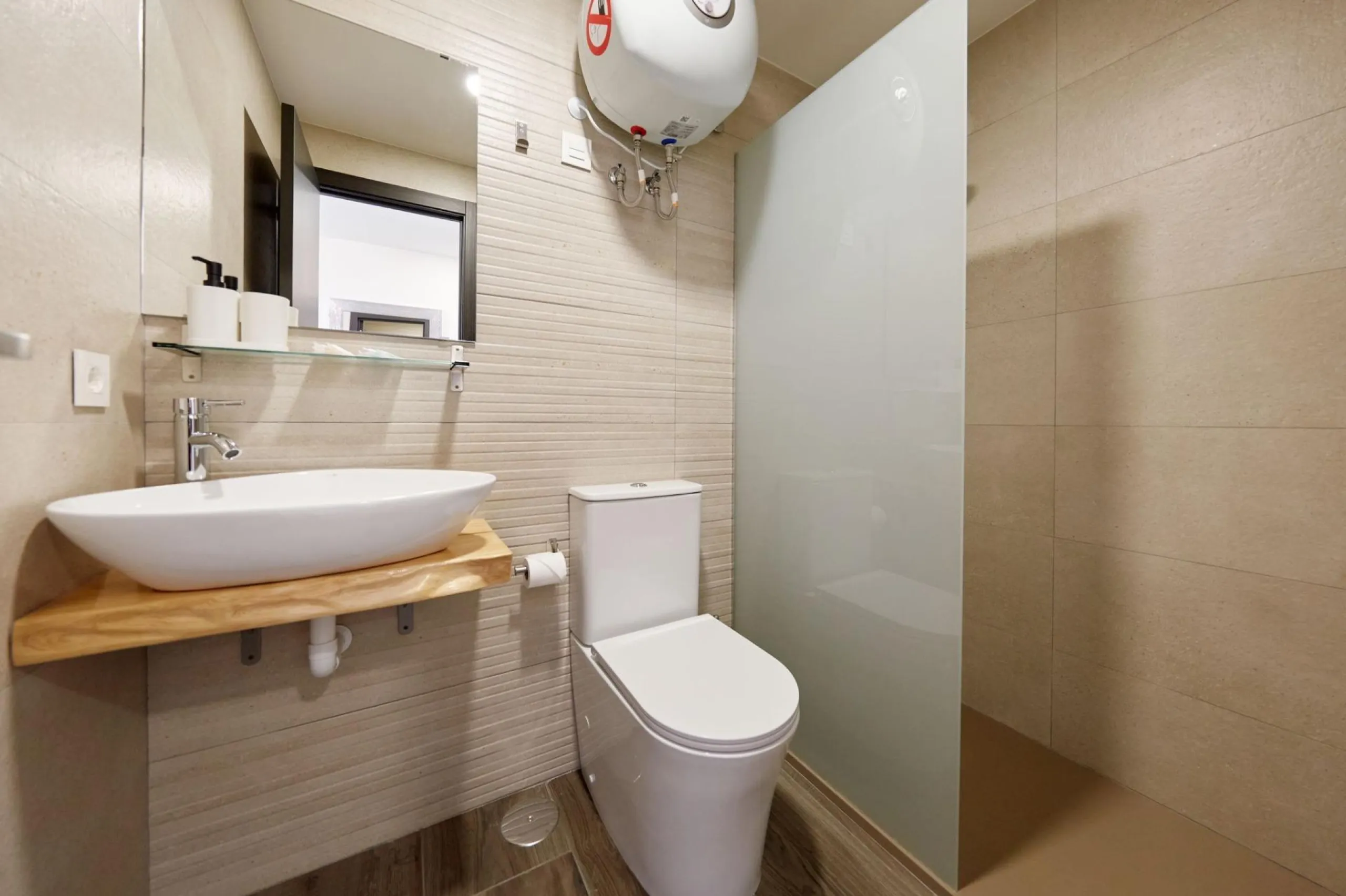 Magnífico Hotel Reformado en Cabo Huertas: IDEAL PARA INVERSORES