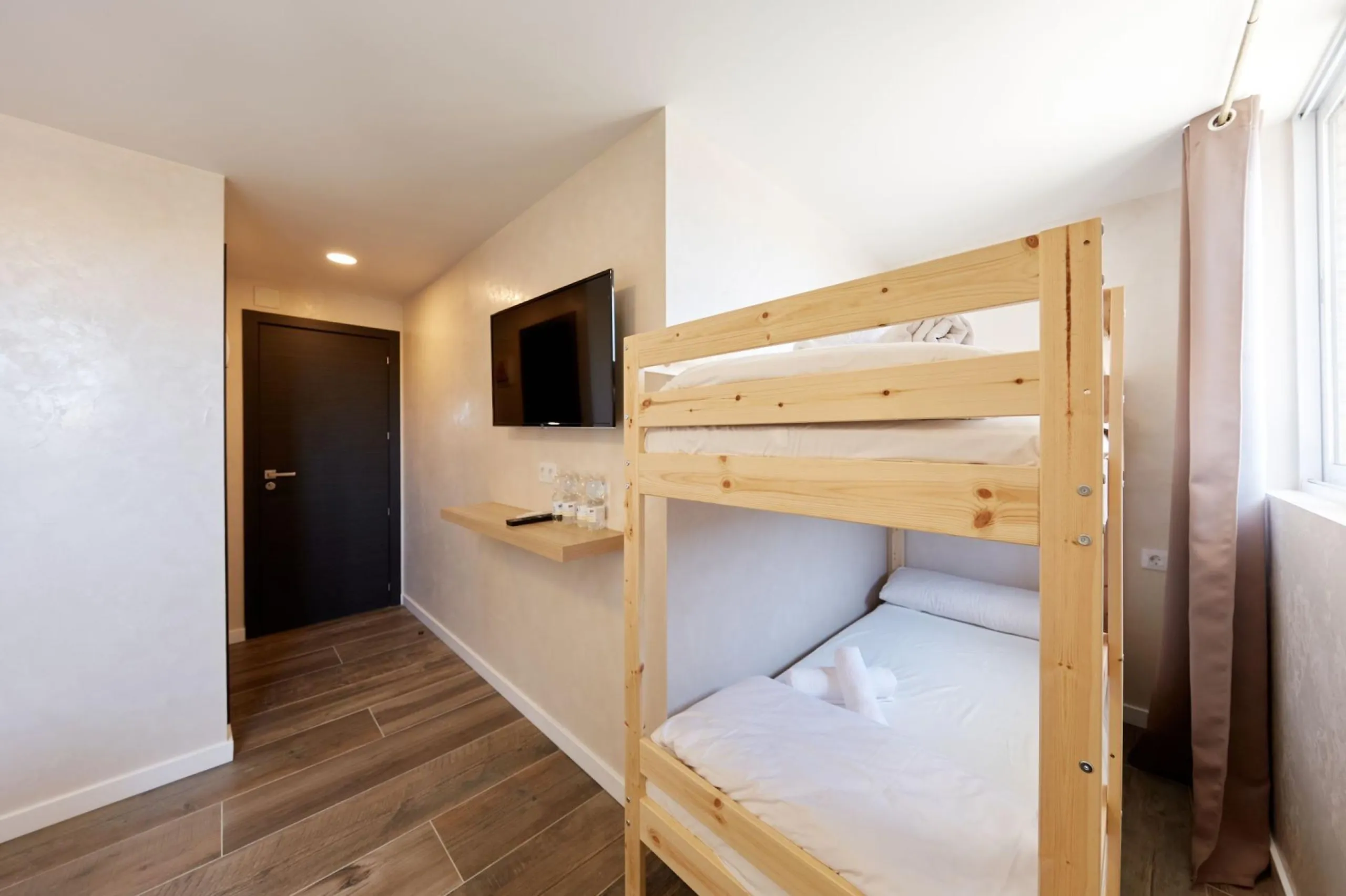 Magnífico Hotel Reformado en Cabo Huertas: IDEAL PARA INVERSORES