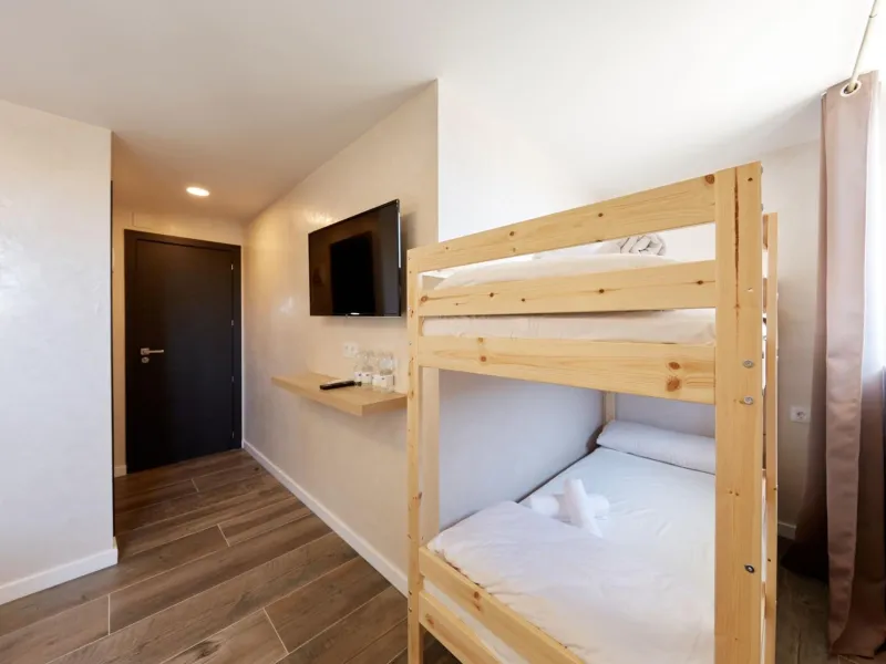 Magnífico Hotel Reformado en Cabo Huertas: IDEAL PARA INVERSORES