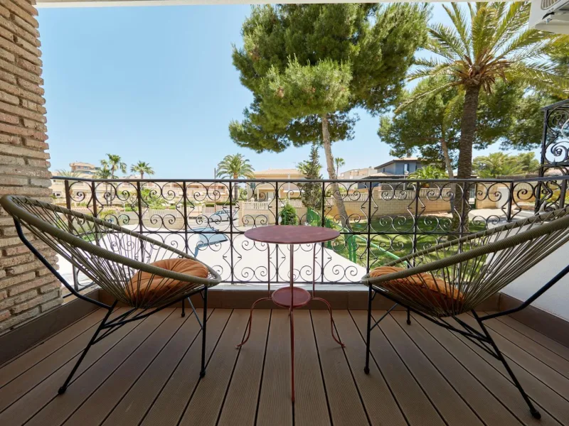 Magnífico Hotel Reformado en Cabo Huertas: IDEAL PARA INVERSORES