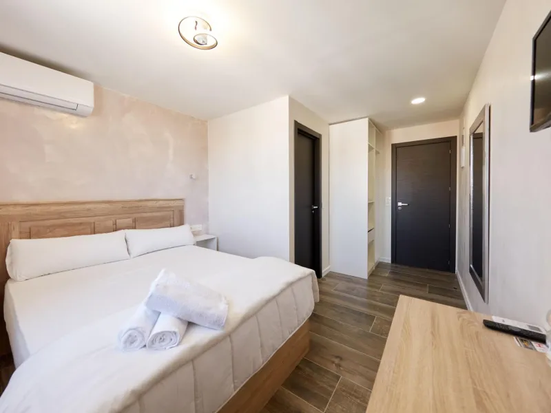 Magnífico Hotel Reformado en Cabo Huertas: IDEAL PARA INVERSORES