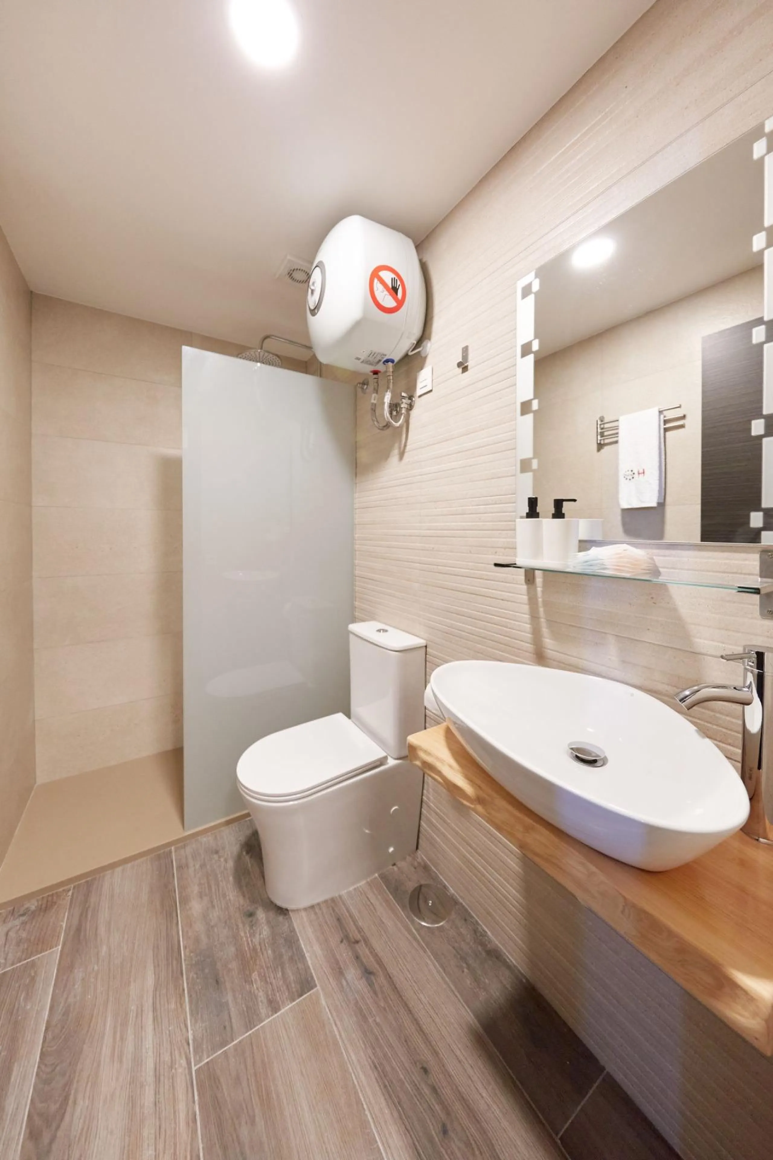 Magnífico Hotel Reformado en Cabo Huertas: IDEAL PARA INVERSORES