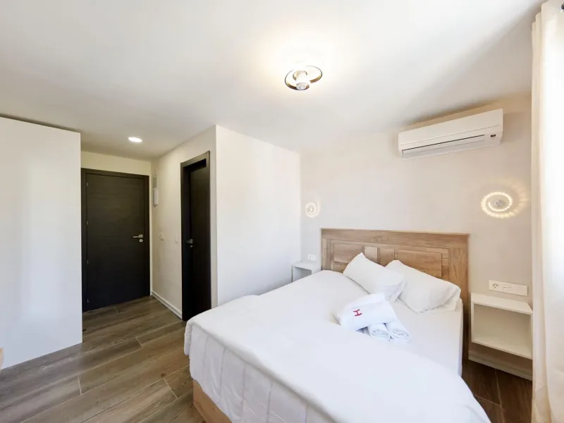 Magnífico Hotel Reformado en Cabo Huertas: IDEAL PARA INVERSORES