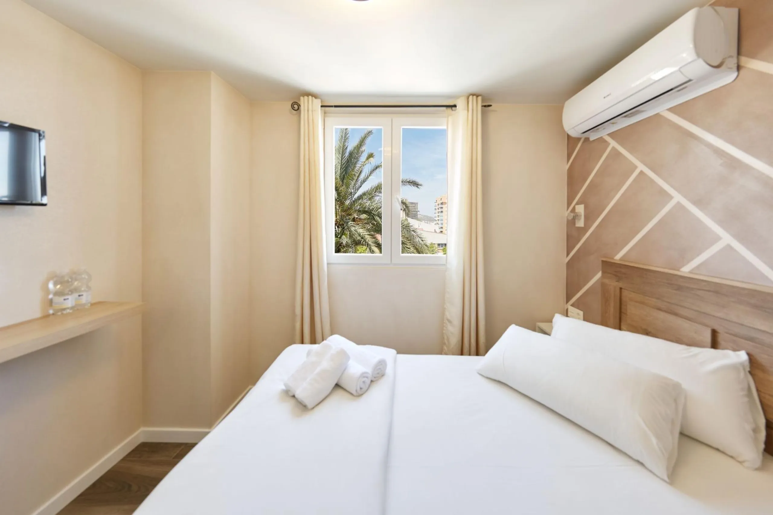 Magnífico Hotel Reformado en Cabo Huertas: IDEAL PARA INVERSORES