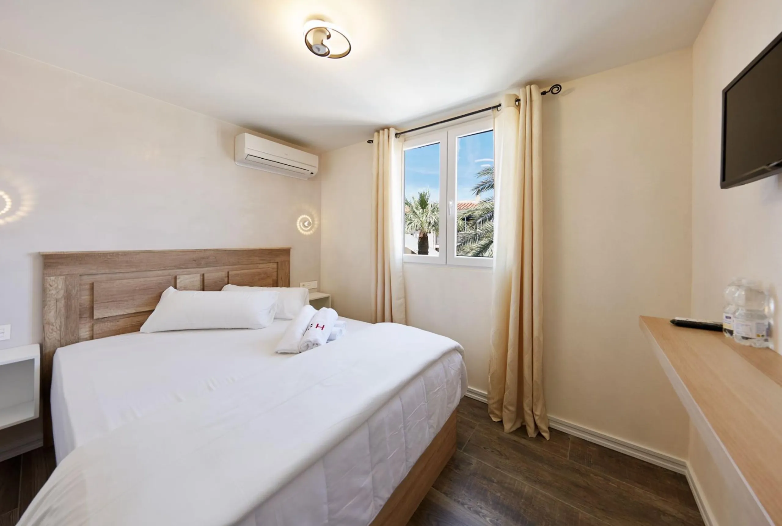 Magnífico Hotel Reformado en Cabo Huertas: IDEAL PARA INVERSORES