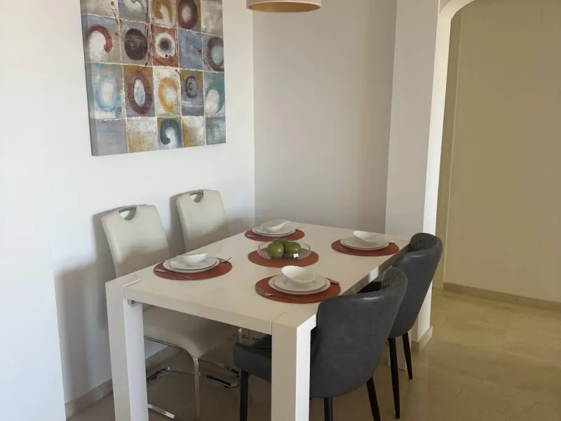 Atemberaubende 2-Zimmer-Wohnung mit Meerblick, privatem Tiefgaragenstellplatz und Abstellraum – Bellavista Hills 2, Calahonda – 349.000 €