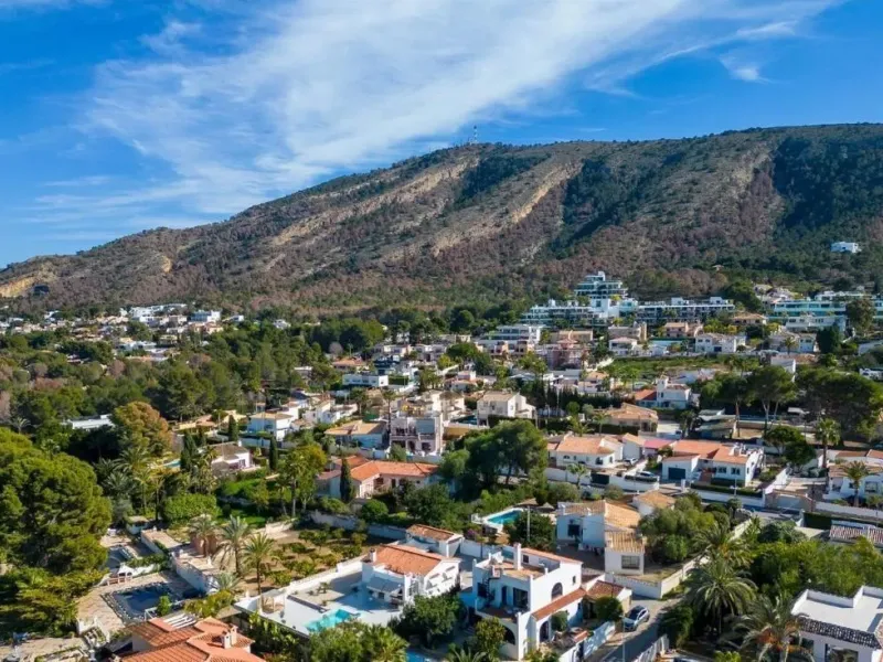 🌴 New Build Villa in El Albir – Exclusive and Modern 🌴