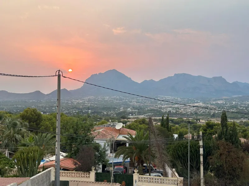 🌴 New Build Villa in El Albir – Exclusive and Modern 🌴