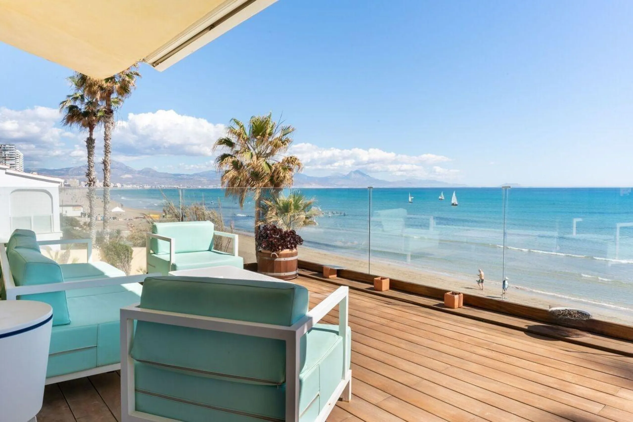 Beachfront Villa with Direct Cove Access in Cabo de las Huertas, Alicante