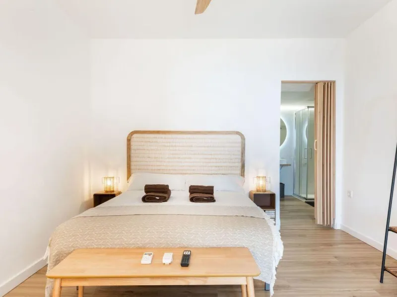 Beachfront Villa with Direct Cove Access in Cabo de las Huertas, Alicante