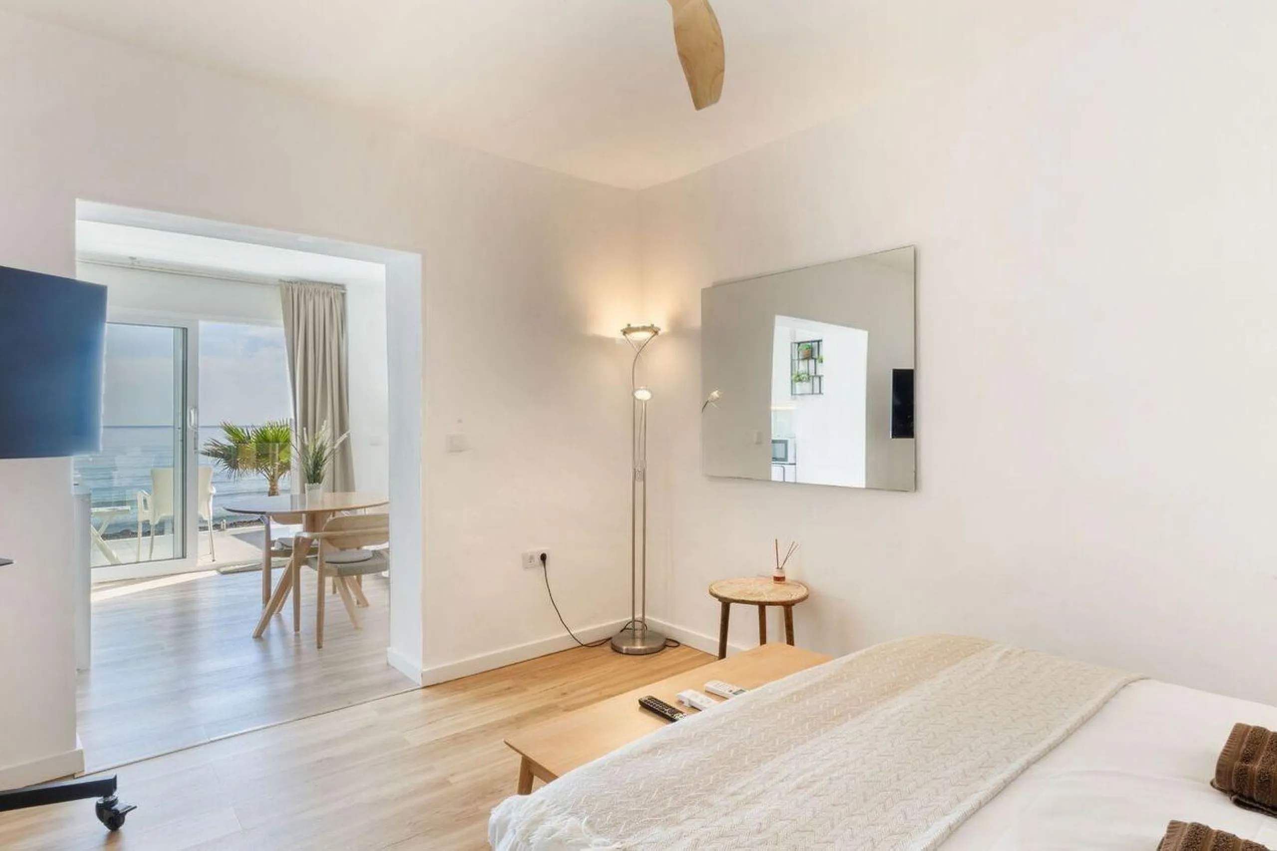 Beachfront Villa with Direct Cove Access in Cabo de las Huertas, Alicante