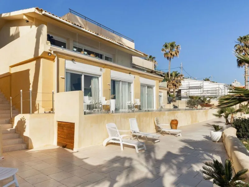 Beachfront Villa with Direct Cove Access in Cabo de las Huertas, Alicante