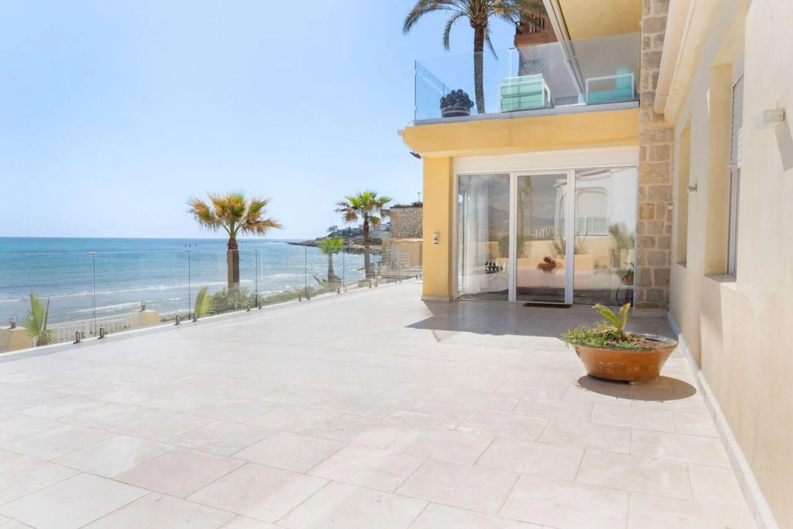 Beachfront Villa with Direct Cove Access in Cabo de las Huertas, Alicante