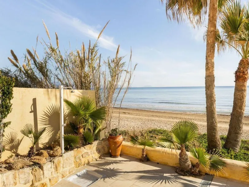 Beachfront Villa with Direct Cove Access in Cabo de las Huertas, Alicante