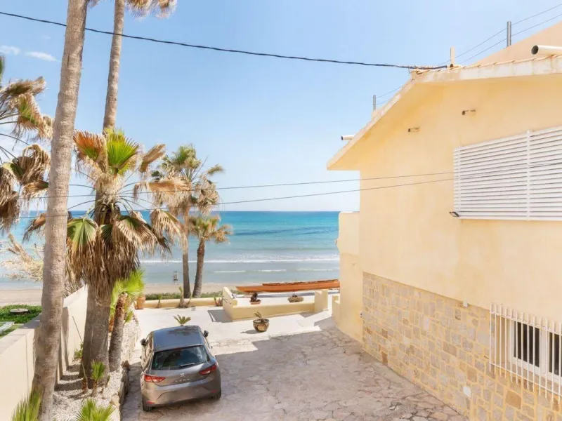 Beachfront Villa with Direct Cove Access in Cabo de las Huertas, Alicante