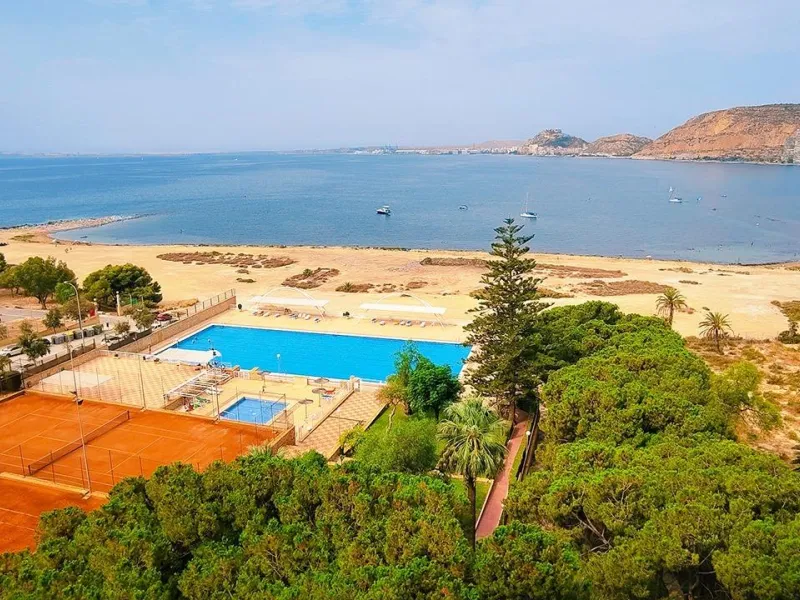 Эксклюзивный пентхаус площадью 178 м² в первой линии на побережье Кабо-Хуэртас