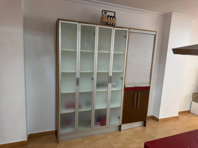 Spacious Semi-New Apartment in Torrevieja, Ideal for Living