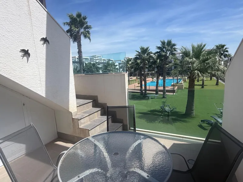 BUNGALOW ALTO OASIS BEACH - EL RASO : 2 HAB, 2 BAÑOS, GARAJE, SOLARIUM