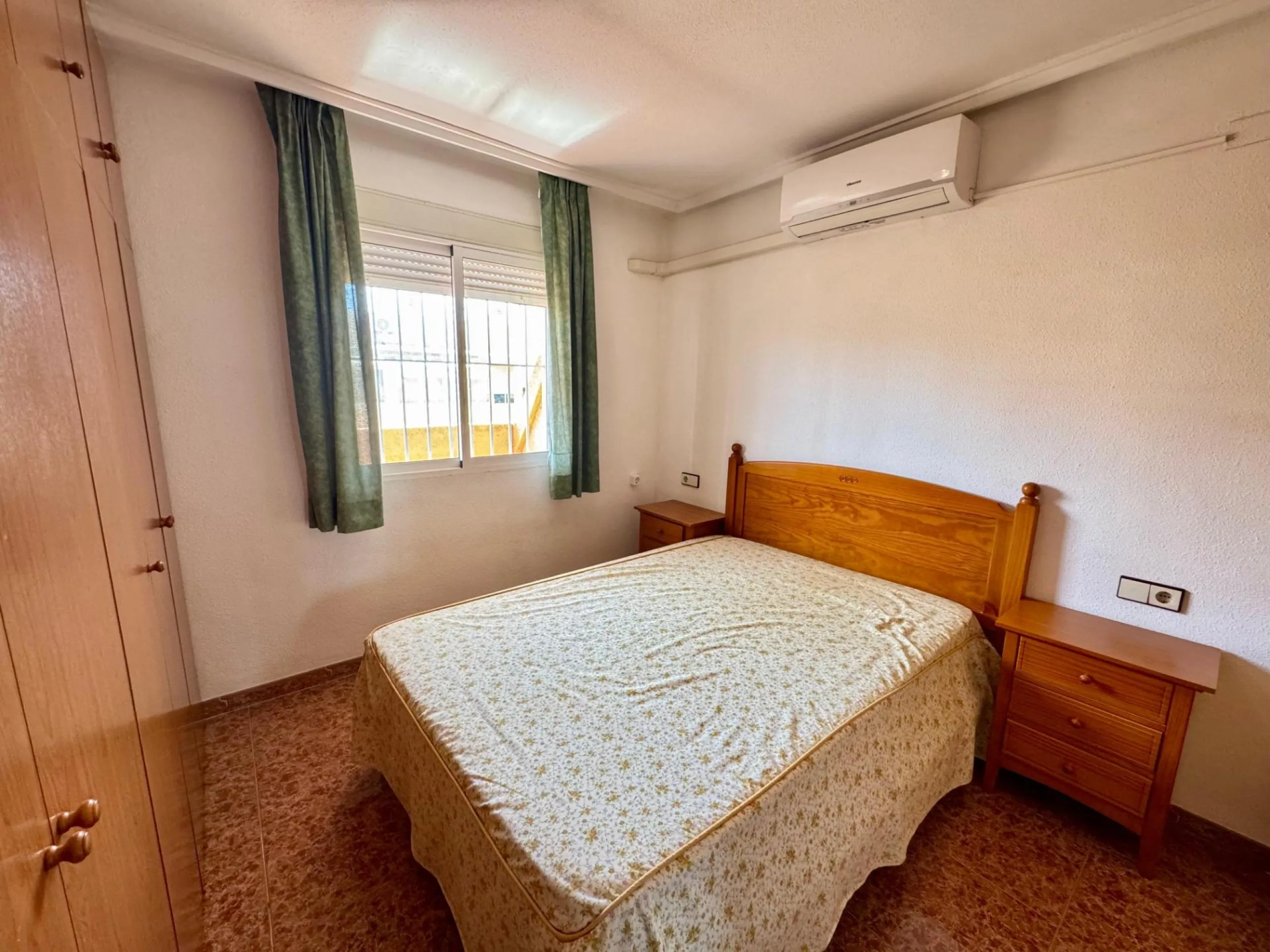 Penthouse in Torrevieja with South Orientation