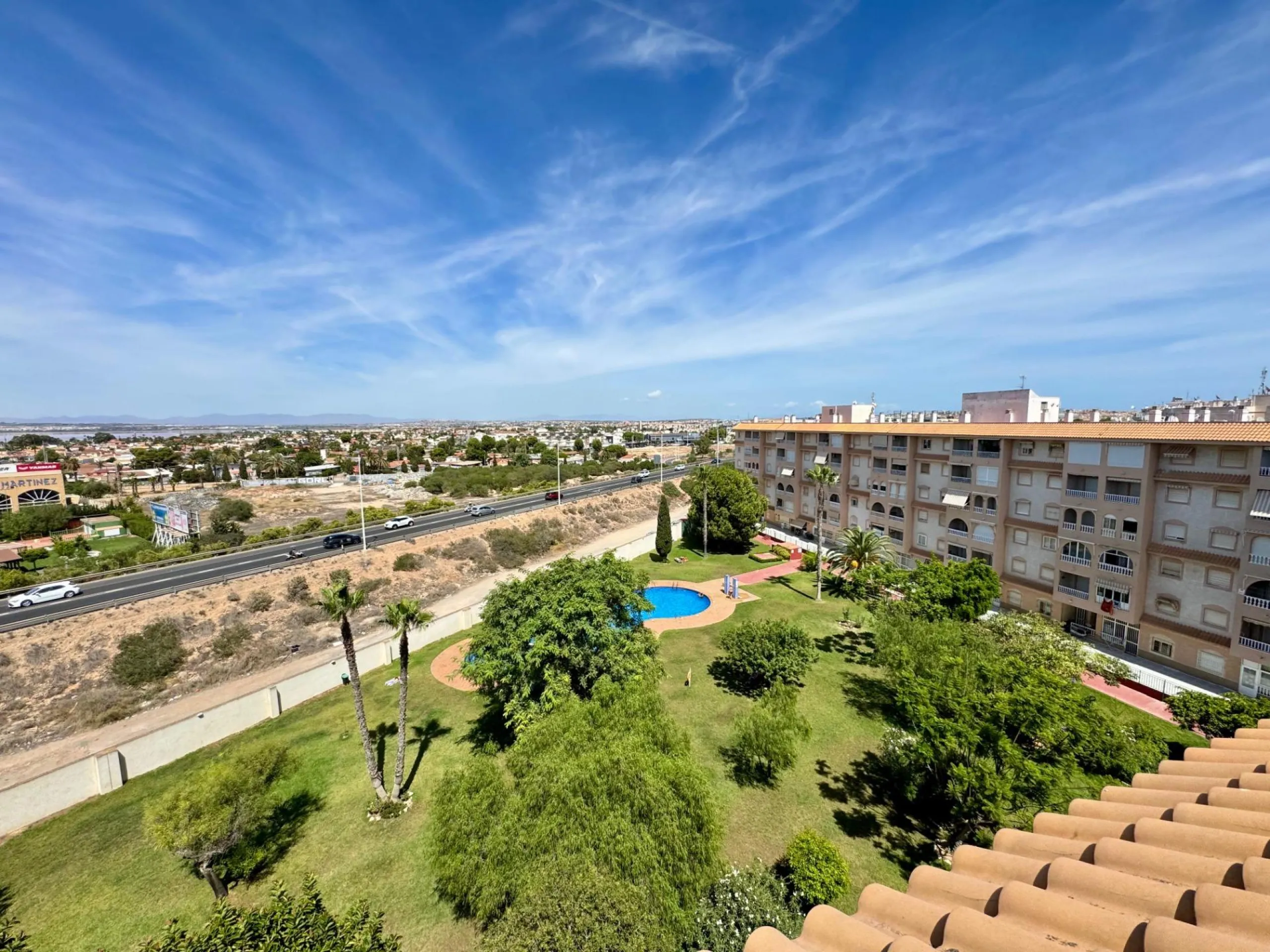 Penthouse in Torrevieja with South Orientation