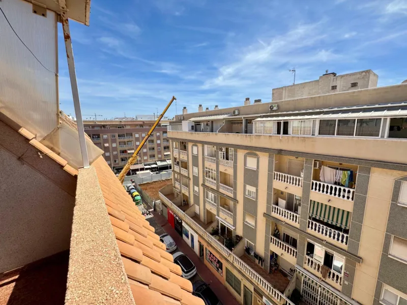 Penthouse in Torrevieja with South Orientation
